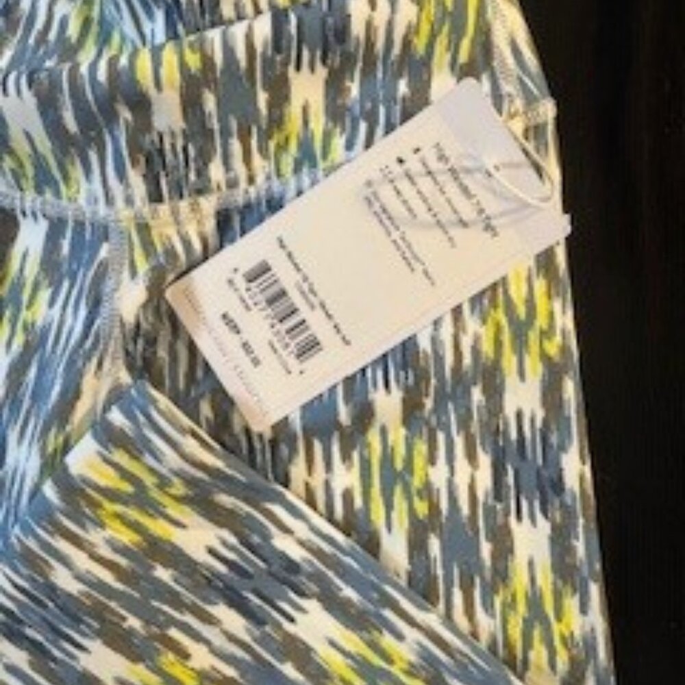 TAVI - High Waisted 7/8 Tight/Legging - Sky Ikat (blue/white w/accent) - NWT - Picture 5 of 5